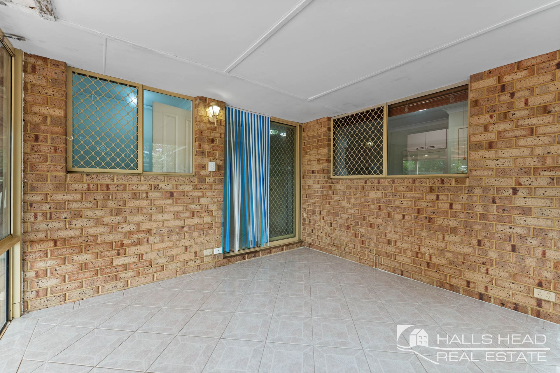 20B Sandford Crescent HALLS HEAD 21 20B Sandford Crescent Halls Head 20