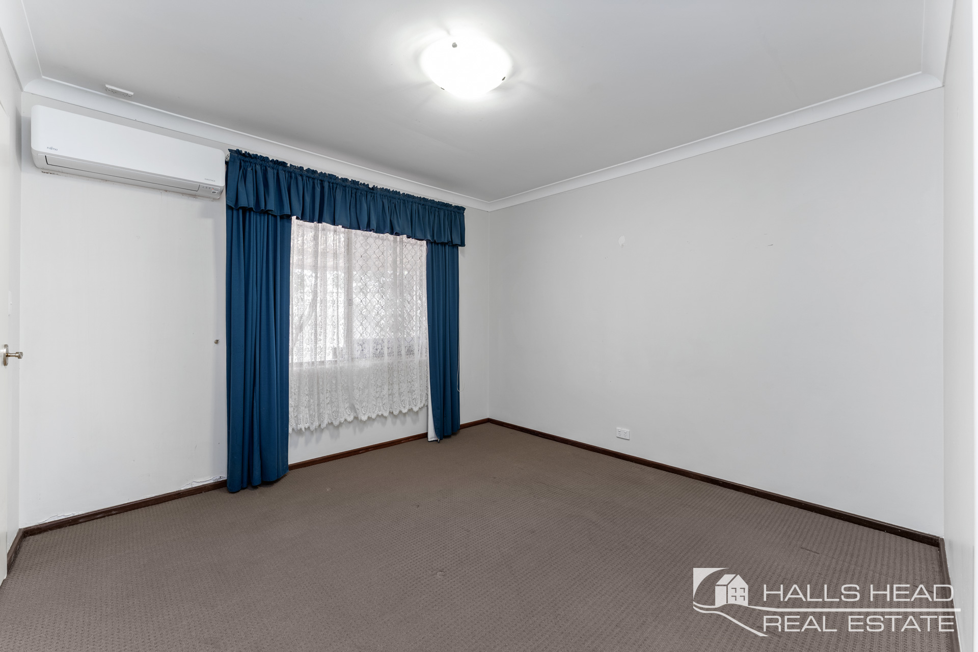 20B Sandford Crescent HALLS HEAD 30 20B Sandford Crescent Halls Head 29