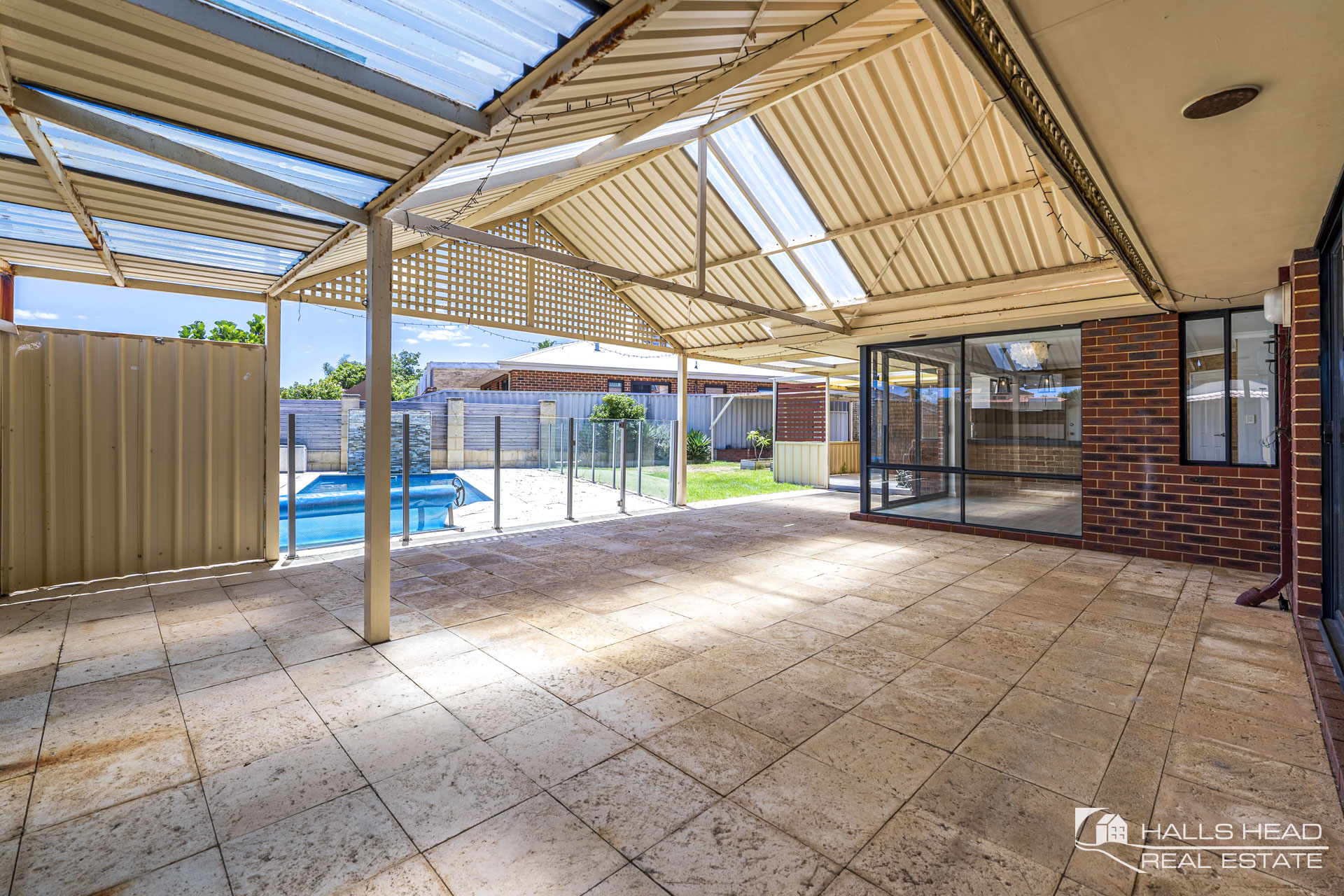 10 Bucentaur Place Halls Head 02