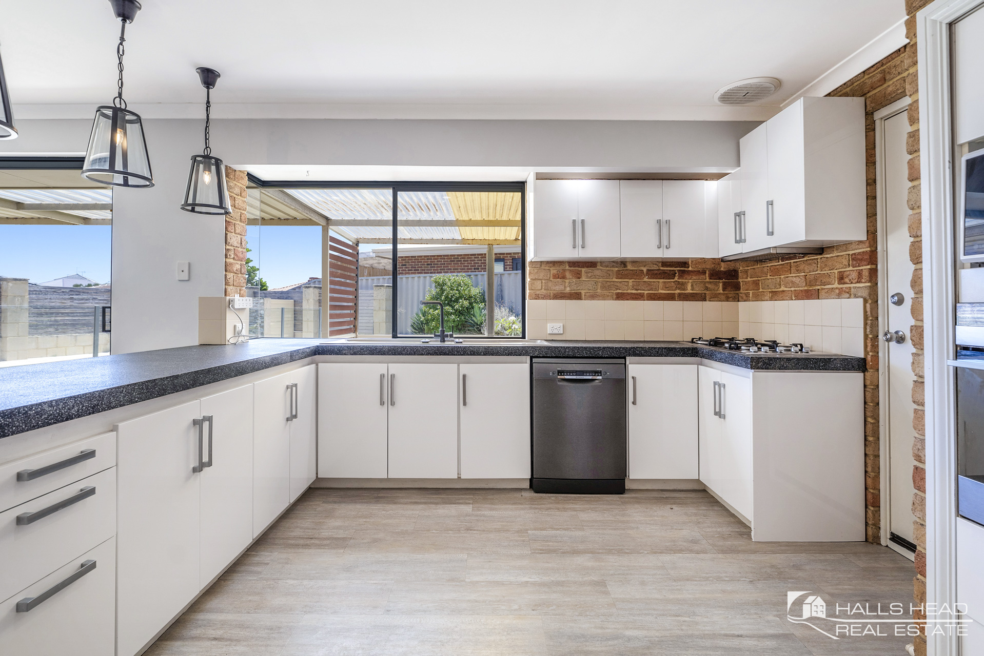 10 Bucentaur Place Halls Head 05