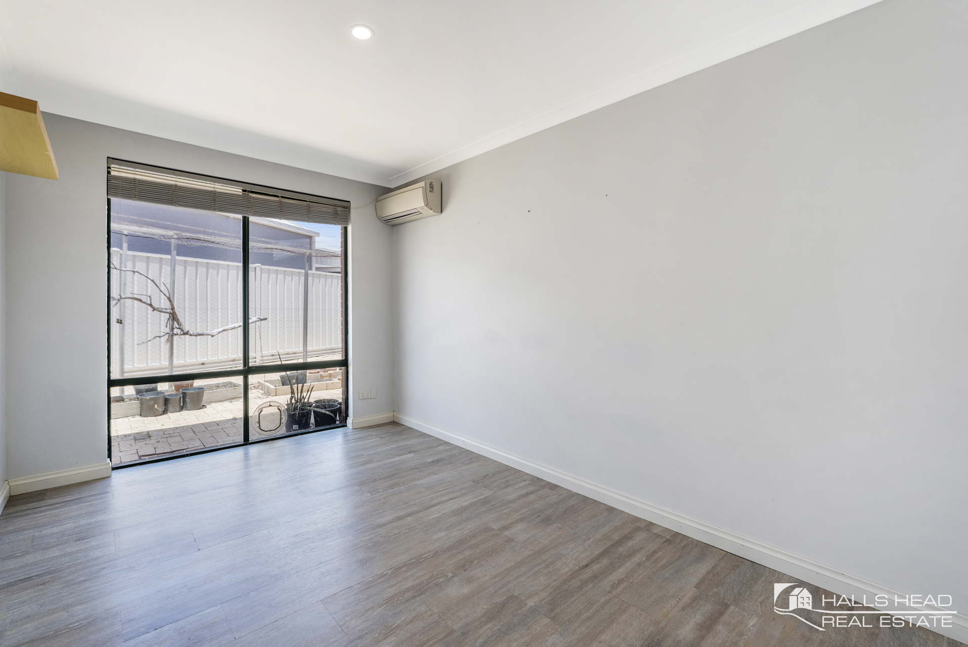 10 Bucentaur Place Halls Head 17