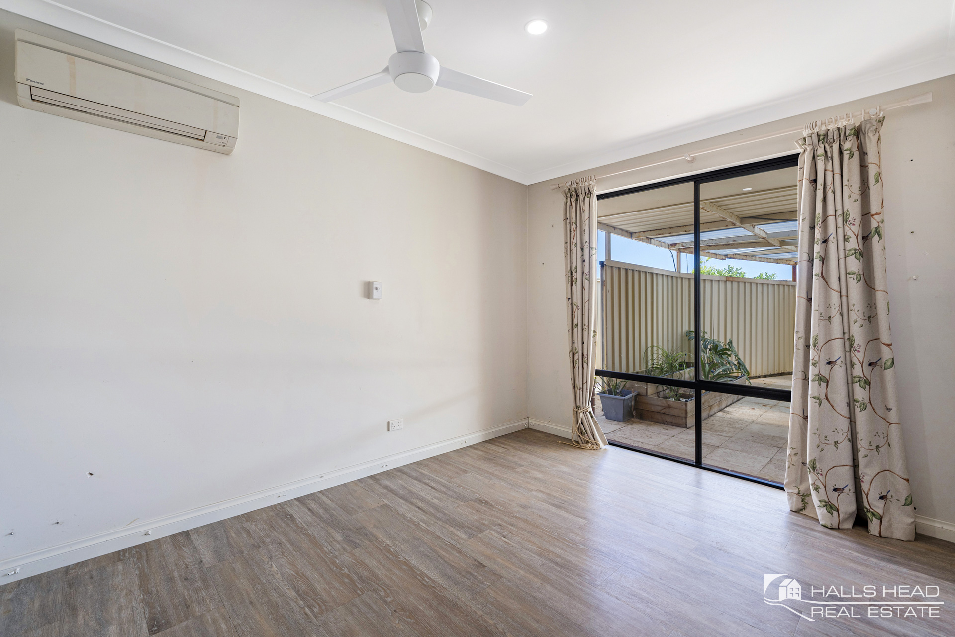 10 Bucentaur Place Halls Head 18